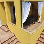 Yellowhouse Apartamento Cala Gonone
