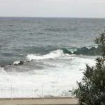 Yellowhouse Apartamento Cala Gonone