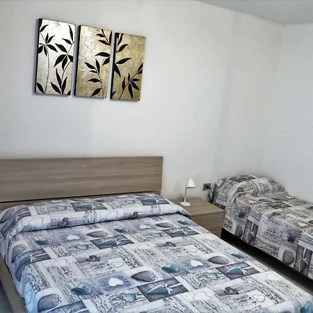 Yellowhouse Cala Gonone