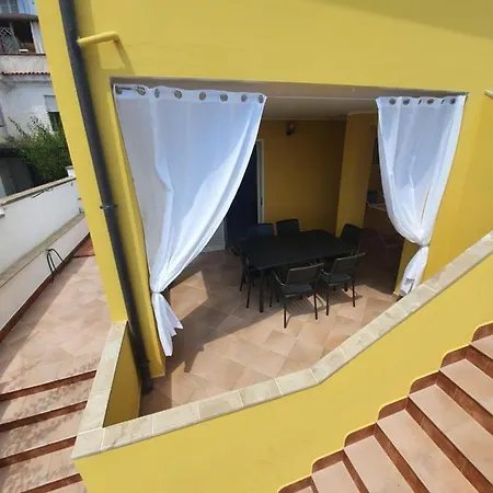 Yellowhouse Cala Gonone
