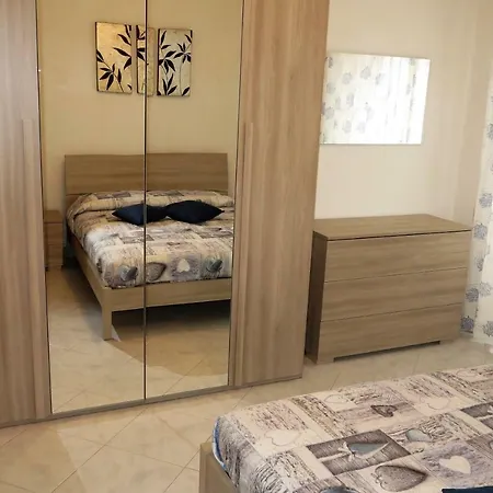 Apartmán Yellowhouse *