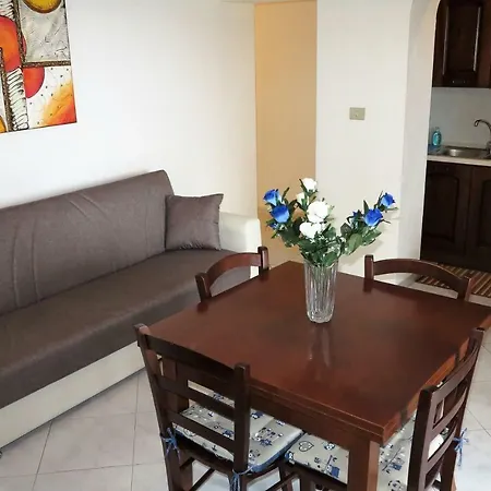 Apartmán Yellowhouse *